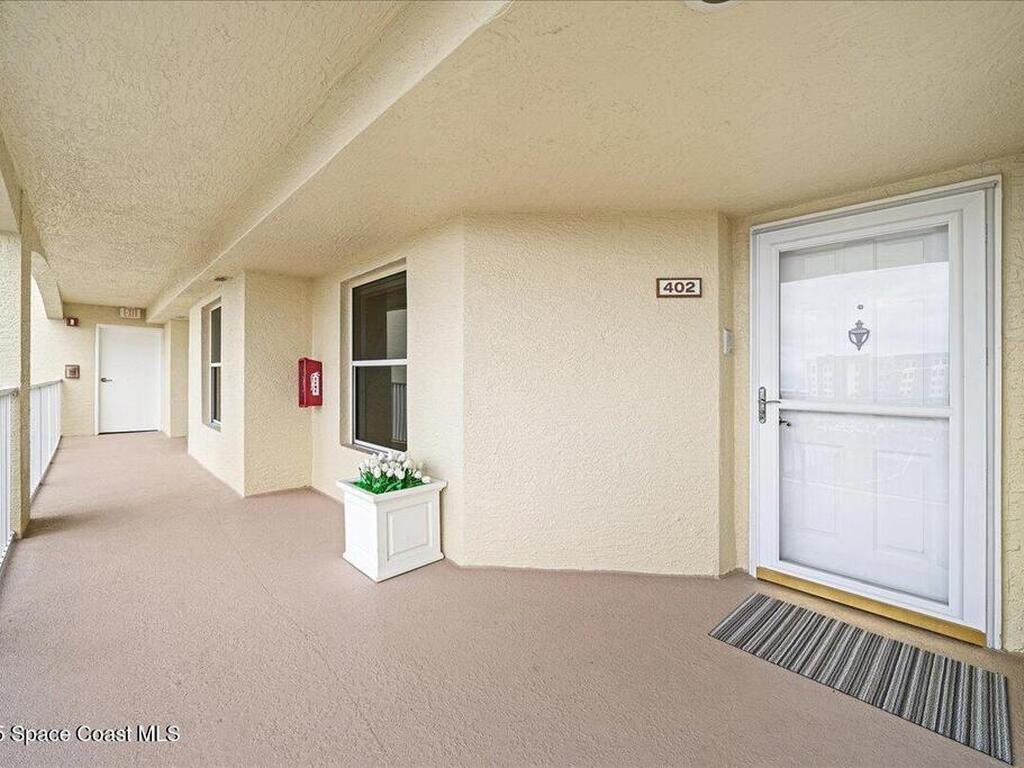 752 Bayside Dr, Cape Canaveral, FL 32920