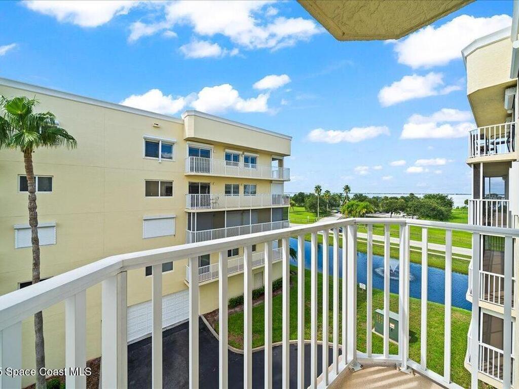 752 Bayside Dr, Cape Canaveral, FL 32920