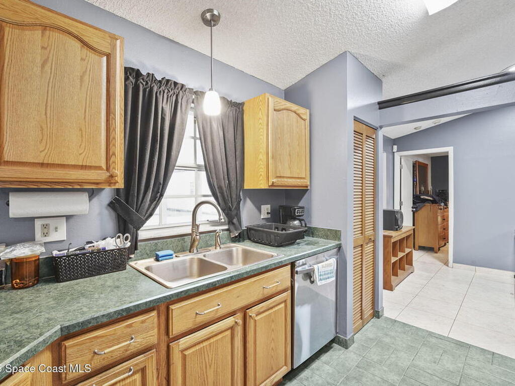 627 Firestone Street, Palm Bay, FL 32907