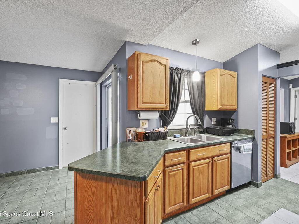 627 Firestone Street, Palm Bay, FL 32907