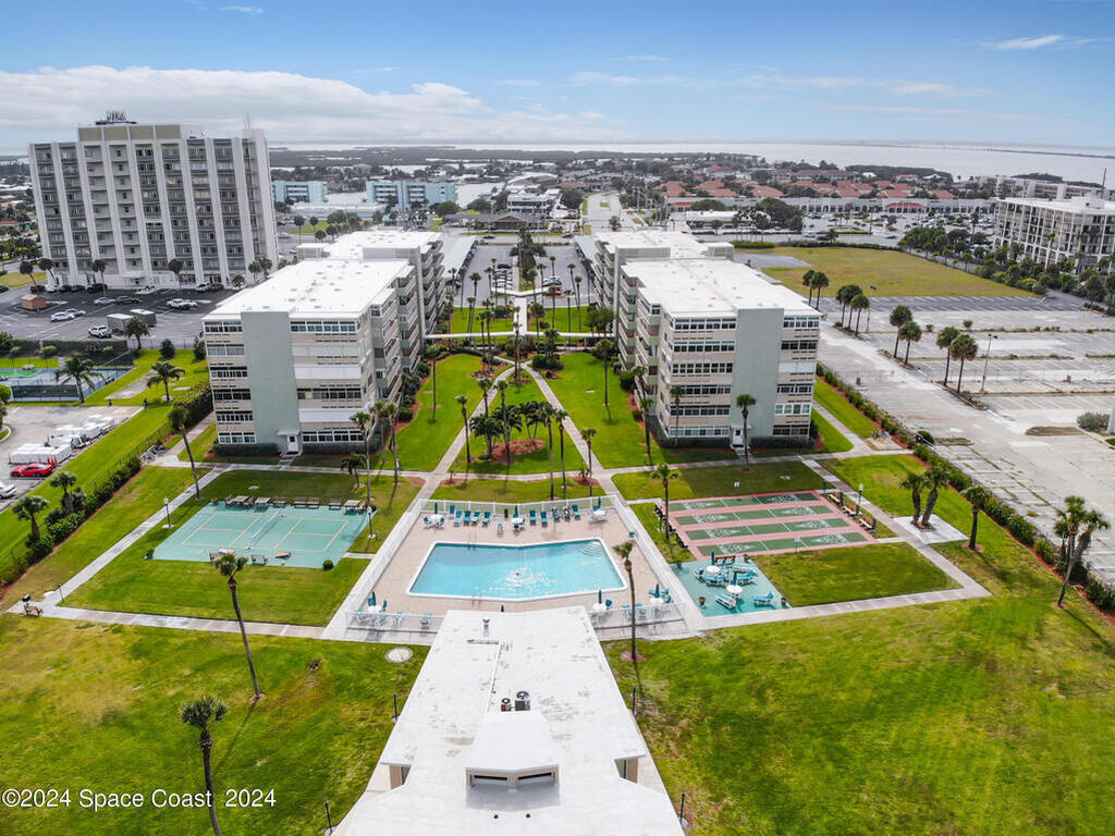 2020 N Atlantic Avenue, Cocoa Beach, FL 32931