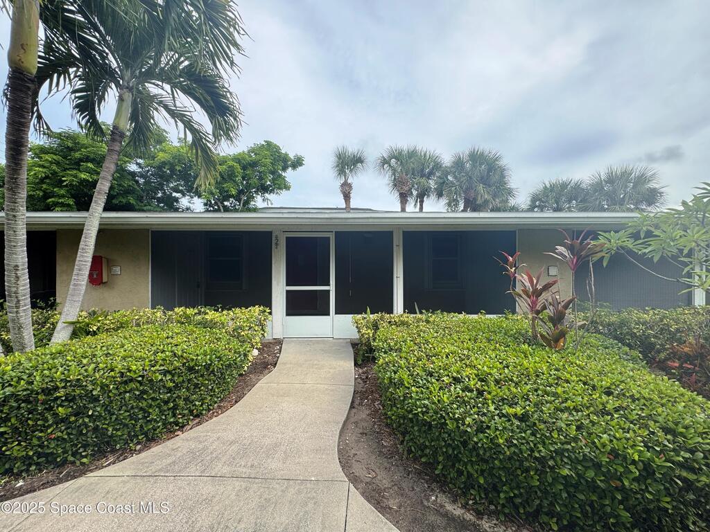 240 Woodland Avenue, Cocoa Beach, FL 32931