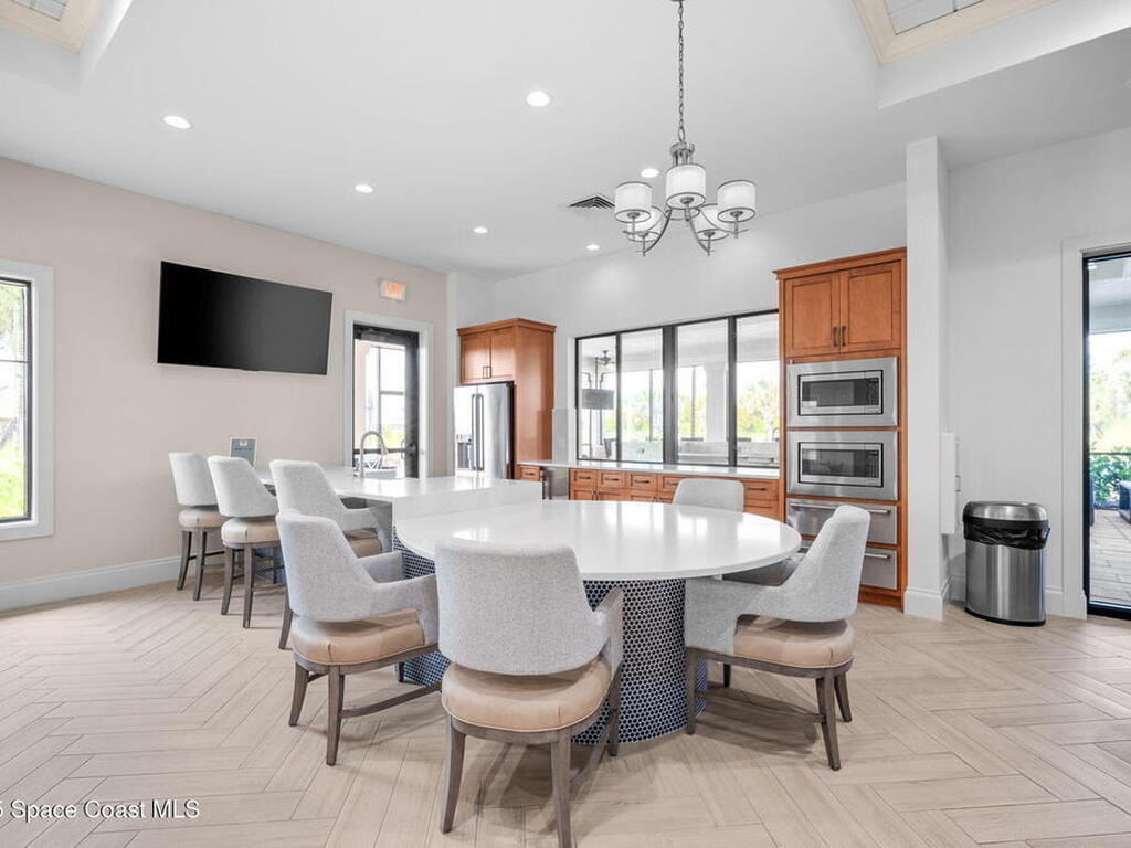 3874 White Alder Way, Vero Beach, FL 32967