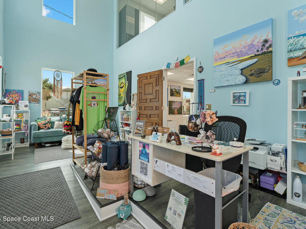 2006 Vernon Place, Melbourne, FL 32901