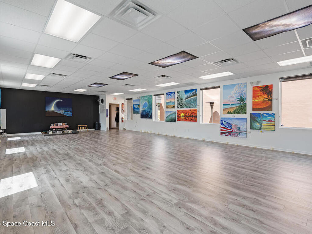 2006 Vernon Place, Melbourne, FL 32901