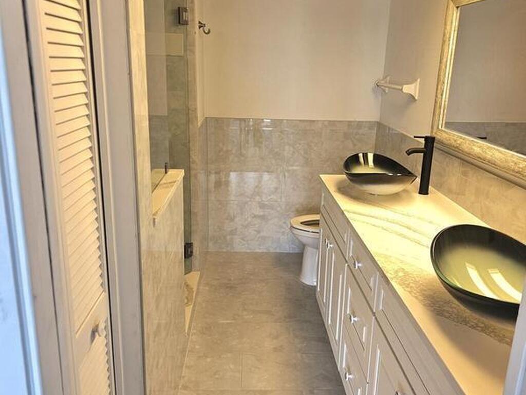 1095 N Highway A1a, Indialantic, FL 32903