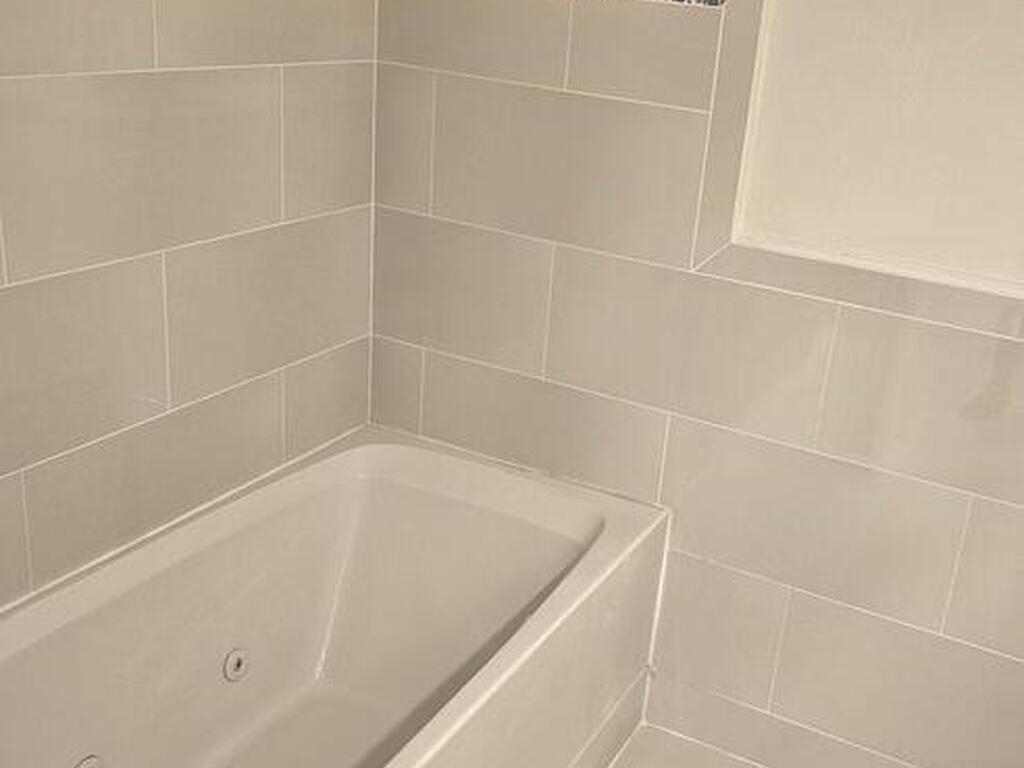 1095 N Highway A1a, Indialantic, FL 32903