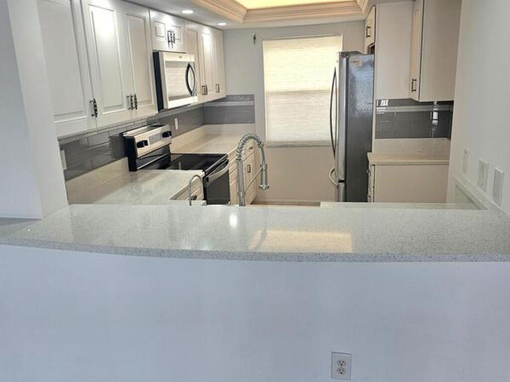 1095 N Highway A1a, Indialantic, FL 32903