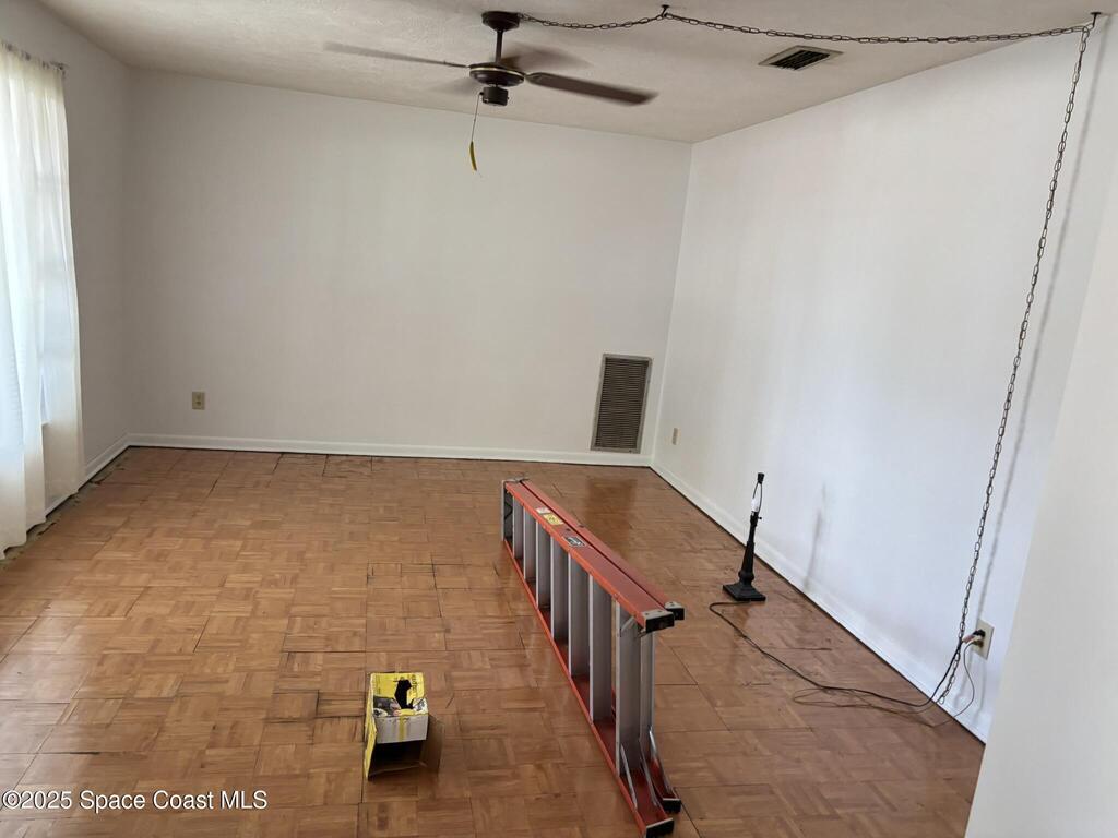 615 4th Street, Vero Beach, FL 32962