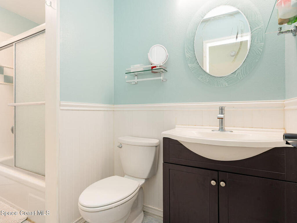 1010 Abada Court, Palm Bay, FL 32905