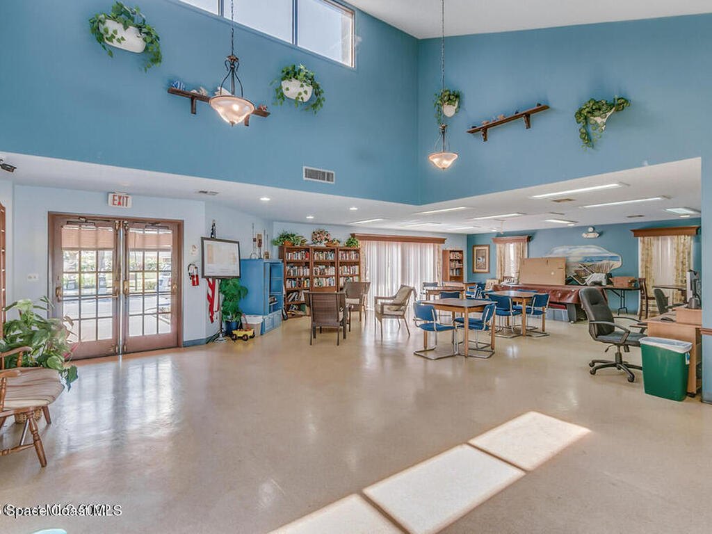 1010 Abada Court, Palm Bay, FL 32905