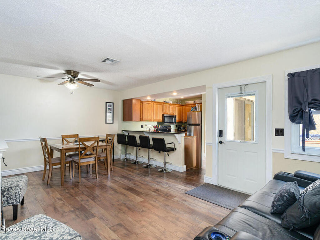 1010 Abada Court, Palm Bay, FL 32905