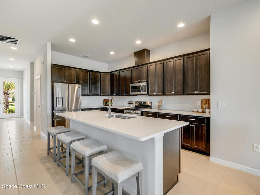 2679 Avalonia Drive, Melbourne, FL 32940