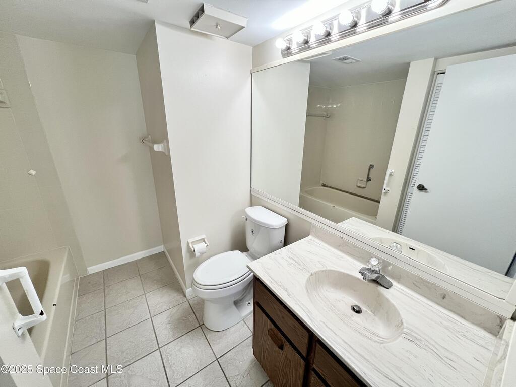 1750 Commodore Boulevard, Cocoa Beach, FL 32931