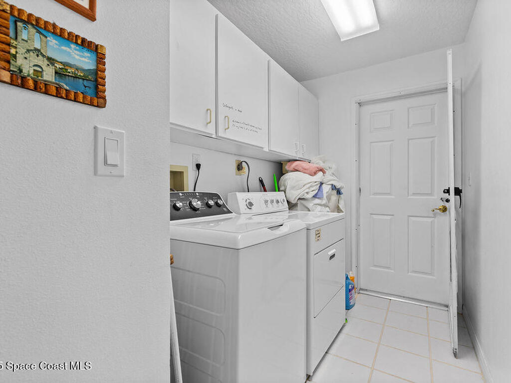 2345 Palm Lake Drive, Merritt Island, FL 32952