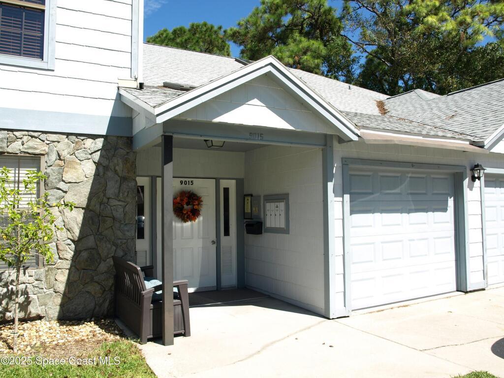 9015 Wedgewood Place, West Melbourne, FL 32904
