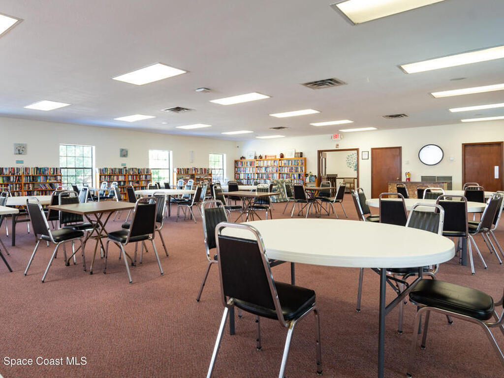 9015 Wedgewood Place, West Melbourne, FL 32904