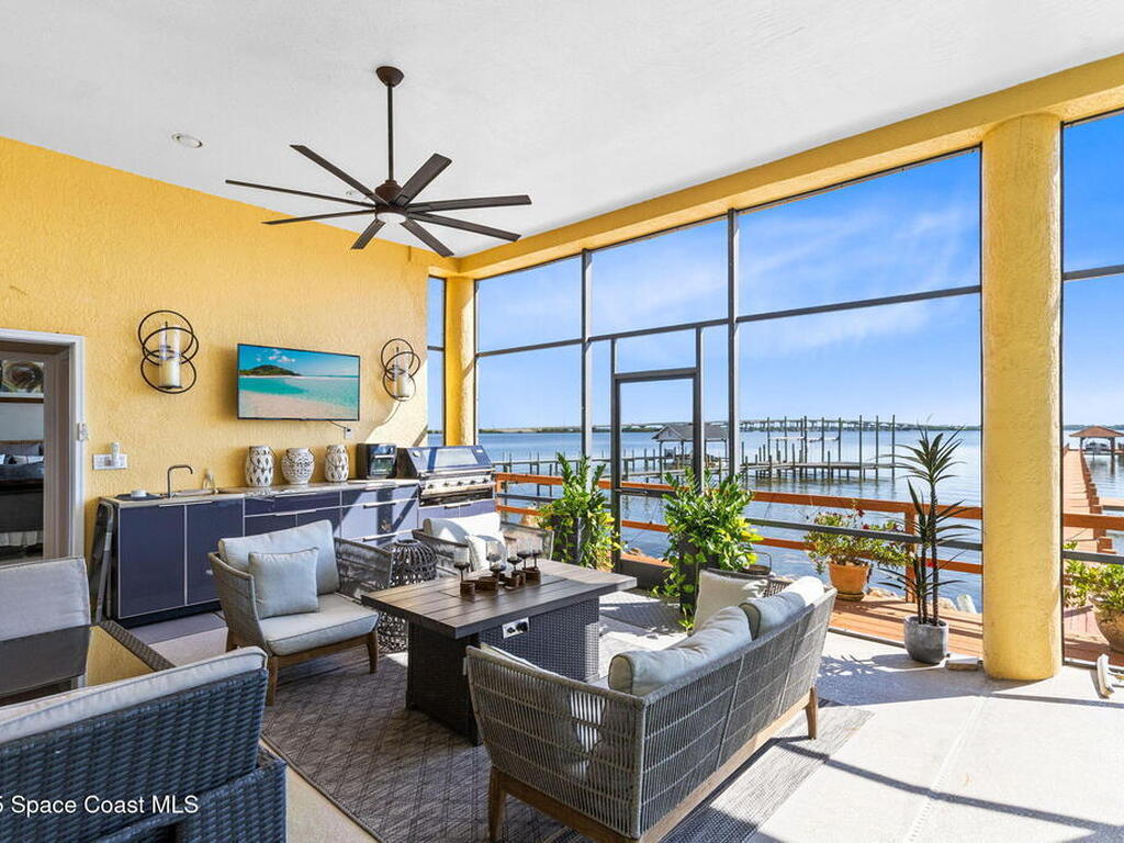 2636 N Indian River Drive, Cocoa, FL 32922