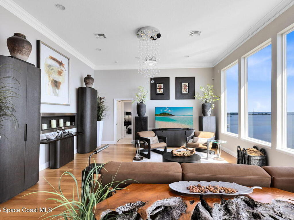 2636 N Indian River Drive, Cocoa, FL 32922