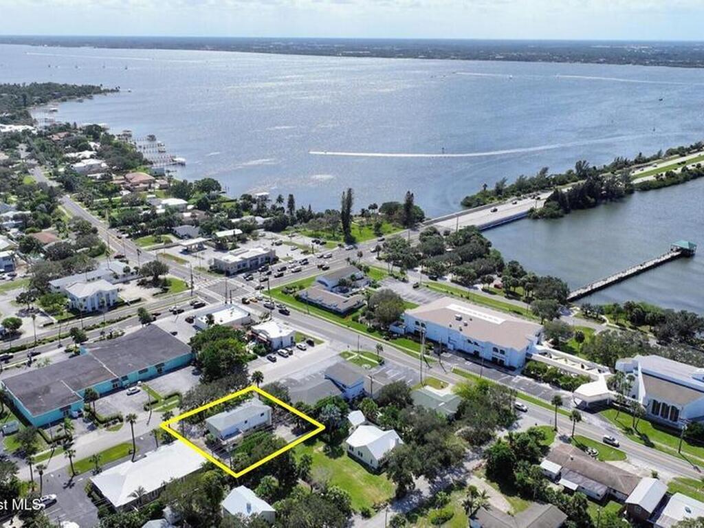 442 4th Avenue, Indialantic, FL 32903