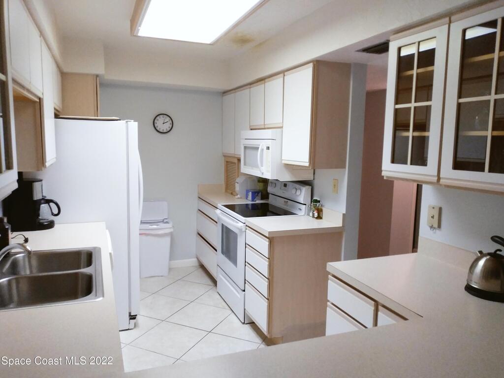 555 Fillmore Avenue, Cape Canaveral, FL 32920