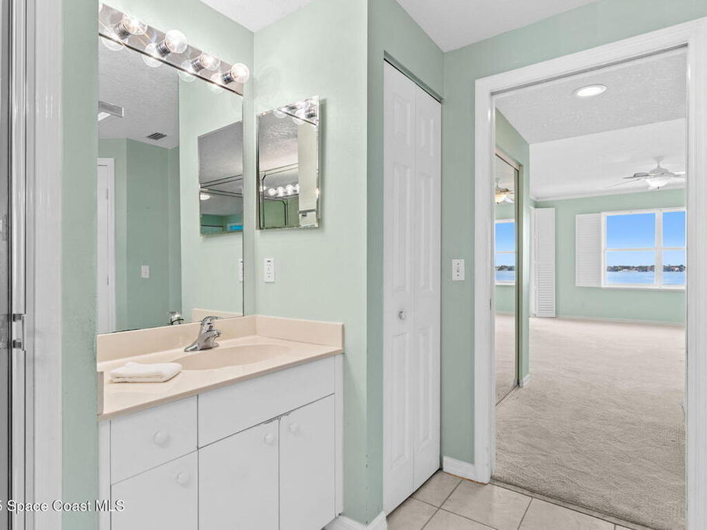 102 Riverside Drive, Cocoa, FL 32922