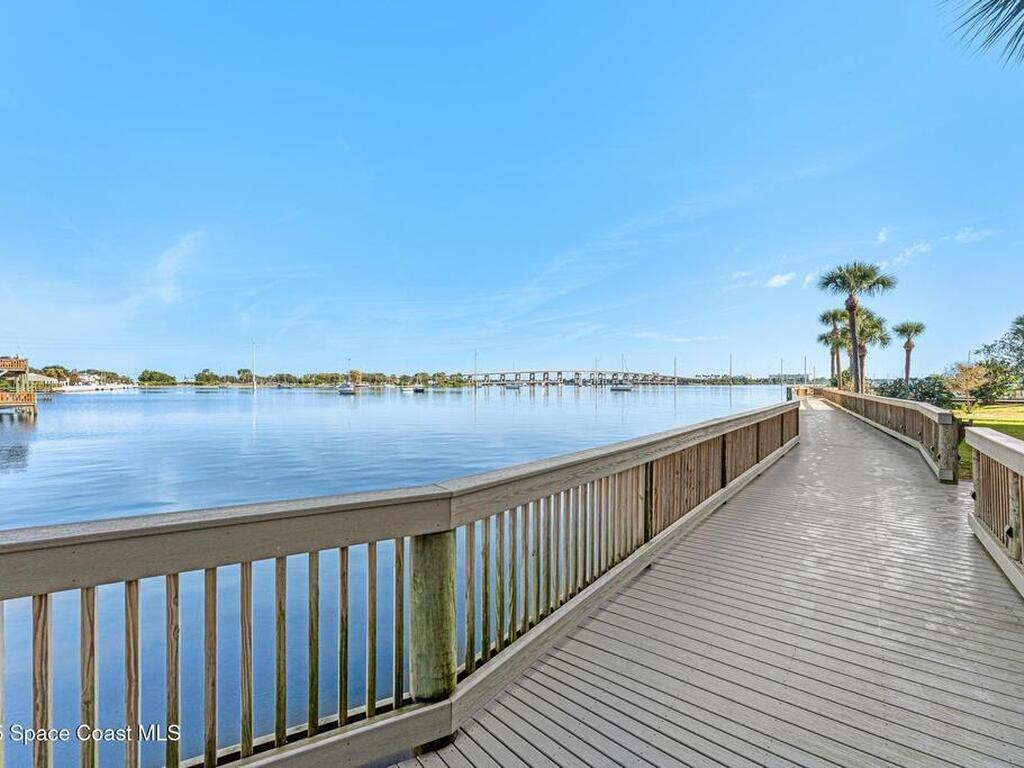 102 Riverside Drive, Cocoa, FL 32922