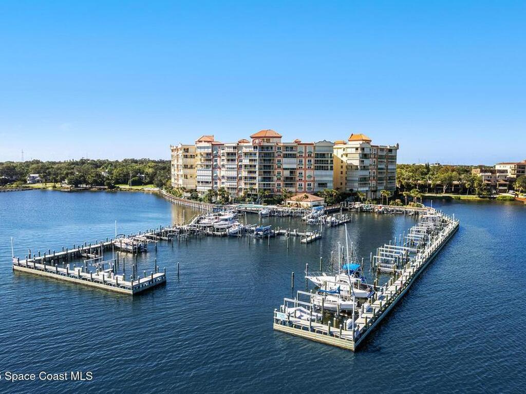 102 Riverside Drive, Cocoa, FL 32922