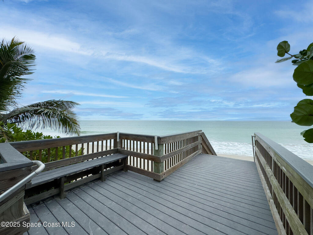 38 Cache Cay Drive, Vero Beach, FL 32963