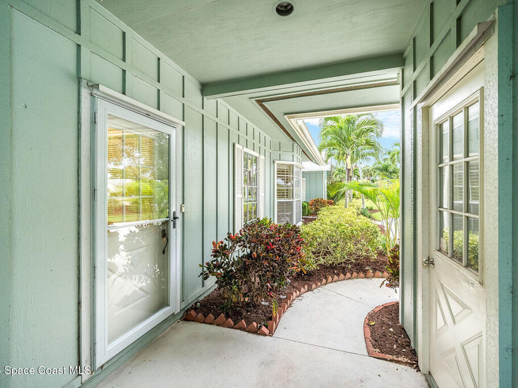 38 Cache Cay Drive, Vero Beach, FL 32963