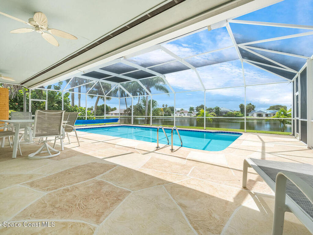 38 Cache Cay Drive, Vero Beach, FL 32963