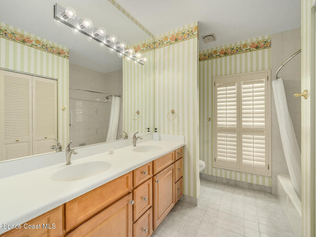 38 Cache Cay Drive, Vero Beach, FL 32963