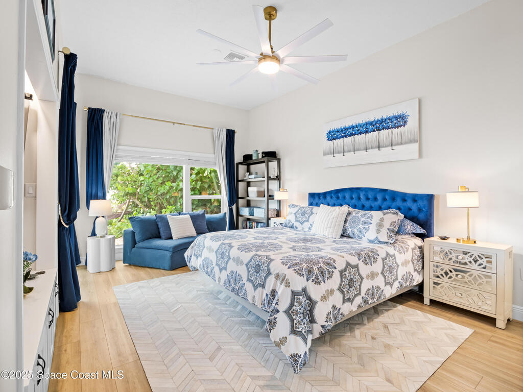 933 S Atlantic Avenue, Cocoa Beach, FL 32931