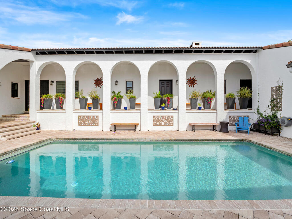 933 S Atlantic Avenue, Cocoa Beach, FL 32931