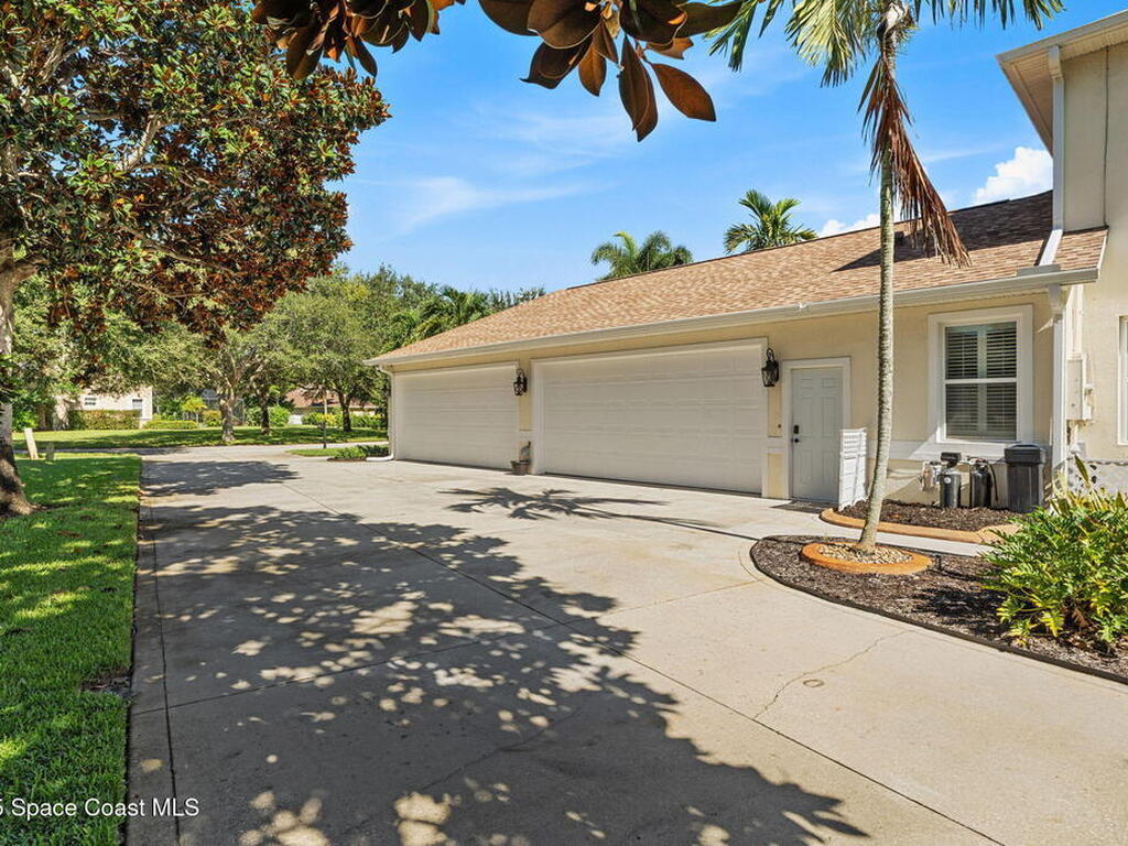 3061 Southern Oaks Drive, Merritt Island, FL 32952