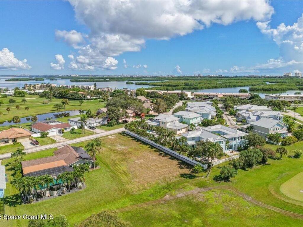 10 Fairway Drive, Cocoa Beach, FL 32931