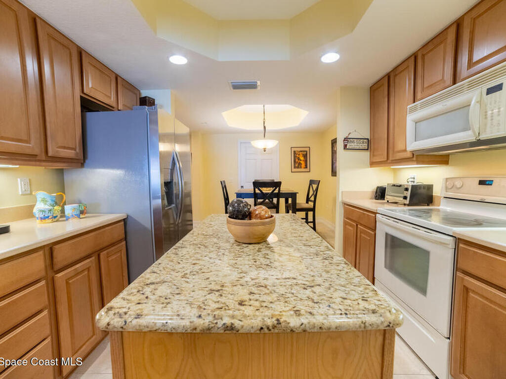 7 Indian River Avenue, Titusville, FL 32796