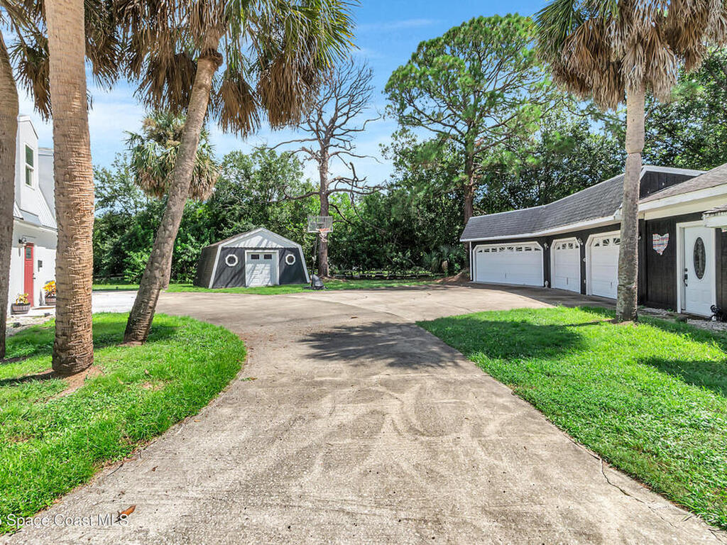 510 Chase Hammock Road, Merritt Island, FL 32953