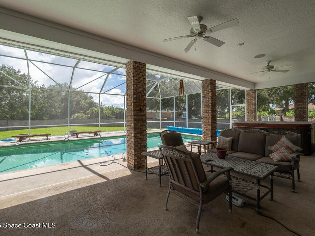 772 Oak Park Drive, Suntree, FL 32940