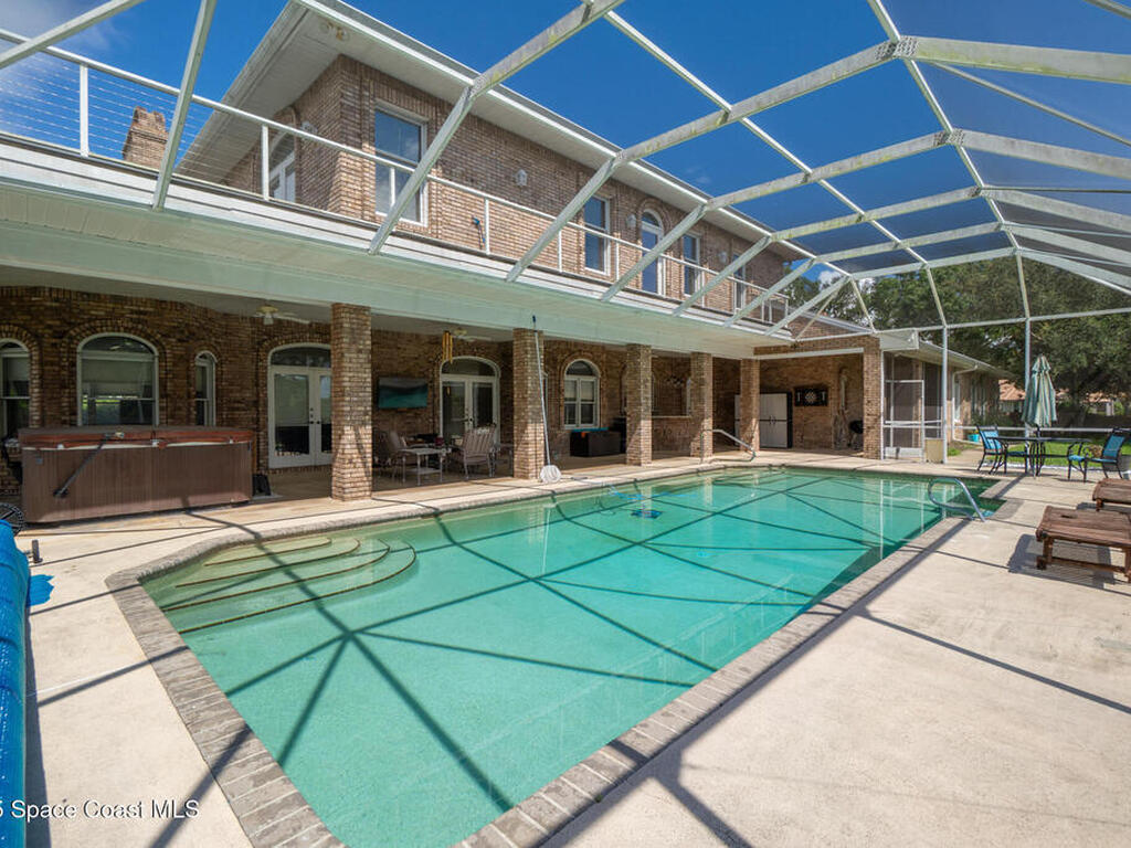 772 Oak Park Drive, Suntree, FL 32940