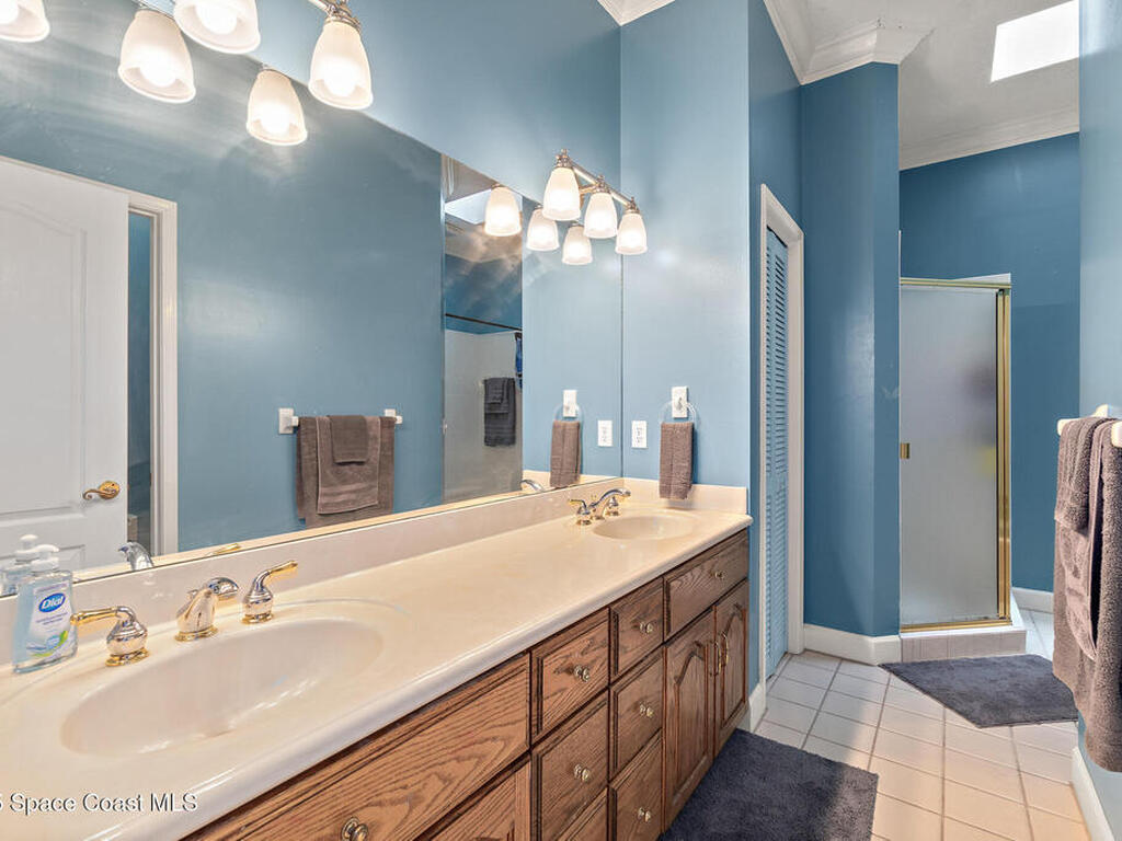 772 Oak Park Drive, Suntree, FL 32940