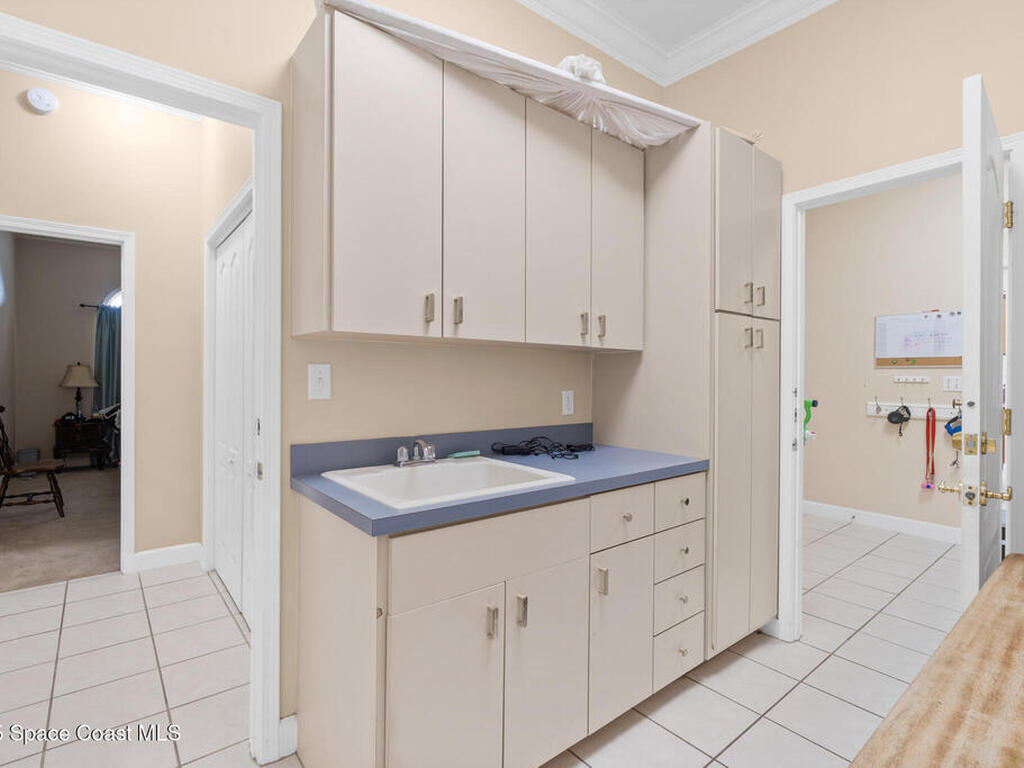 772 Oak Park Drive, Suntree, FL 32940