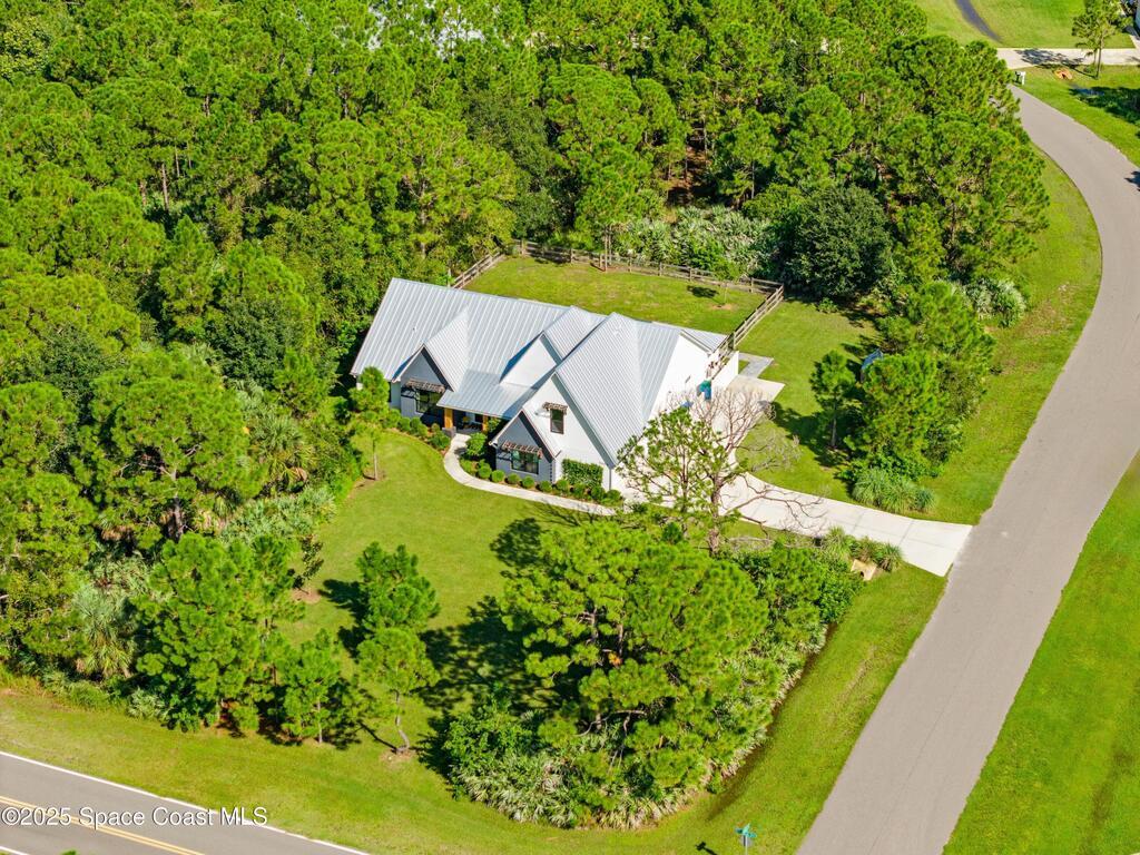 7010 Indian River Boulevard, Grant-Valkaria, FL 32949