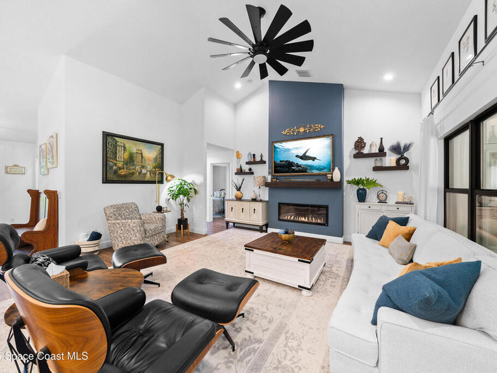 7010 Indian River Boulevard, Grant-Valkaria, FL 32949