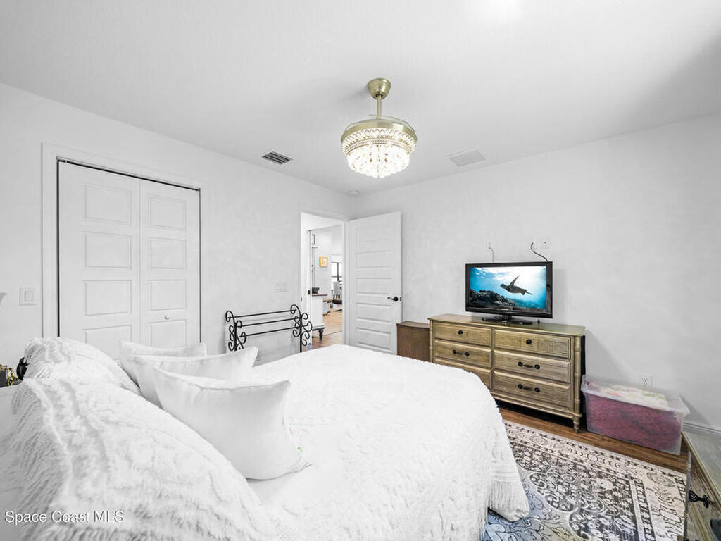 7010 Indian River Boulevard, Grant-Valkaria, FL 32949