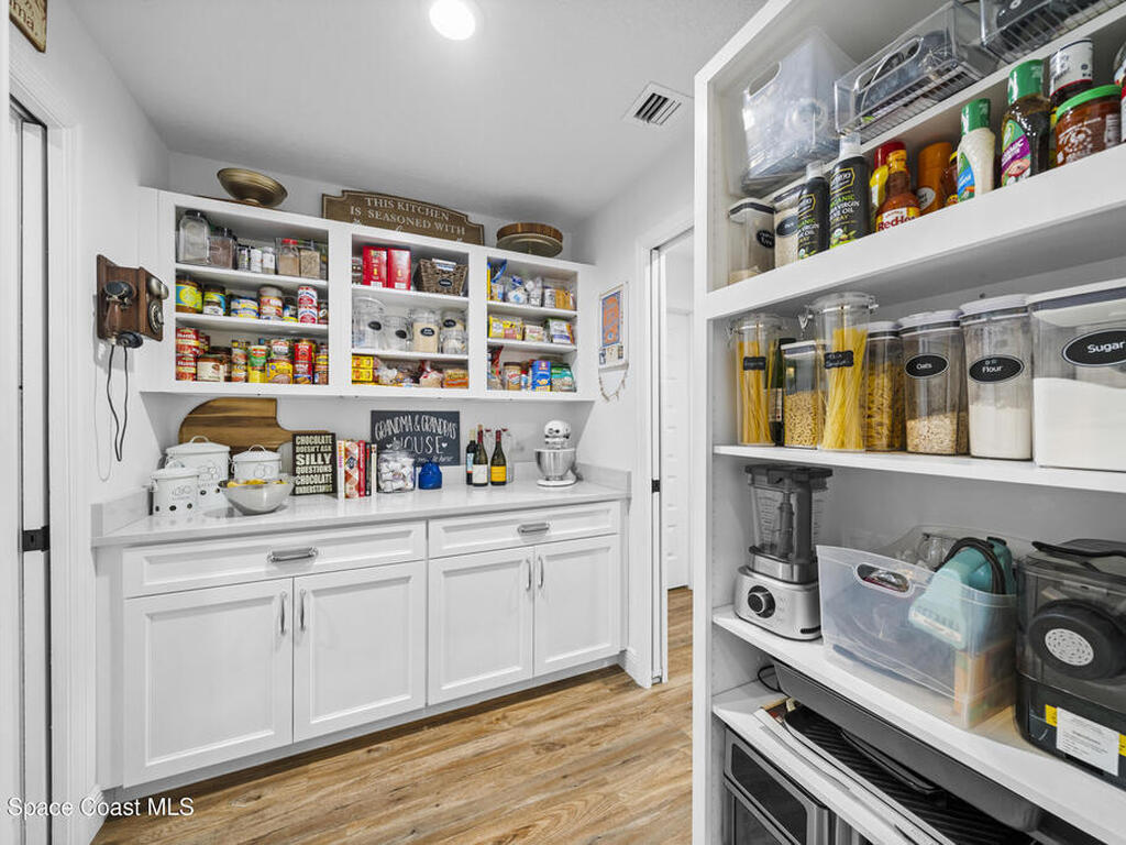 7010 Indian River Boulevard, Grant-Valkaria, FL 32949