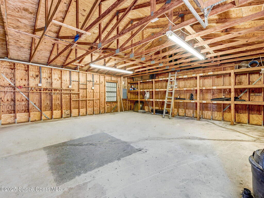 6570 Whispering Pines Lane, Grant, FL 32949