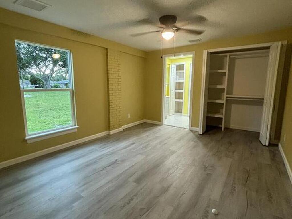 2660 Pine Street, Palm Bay, FL 32905