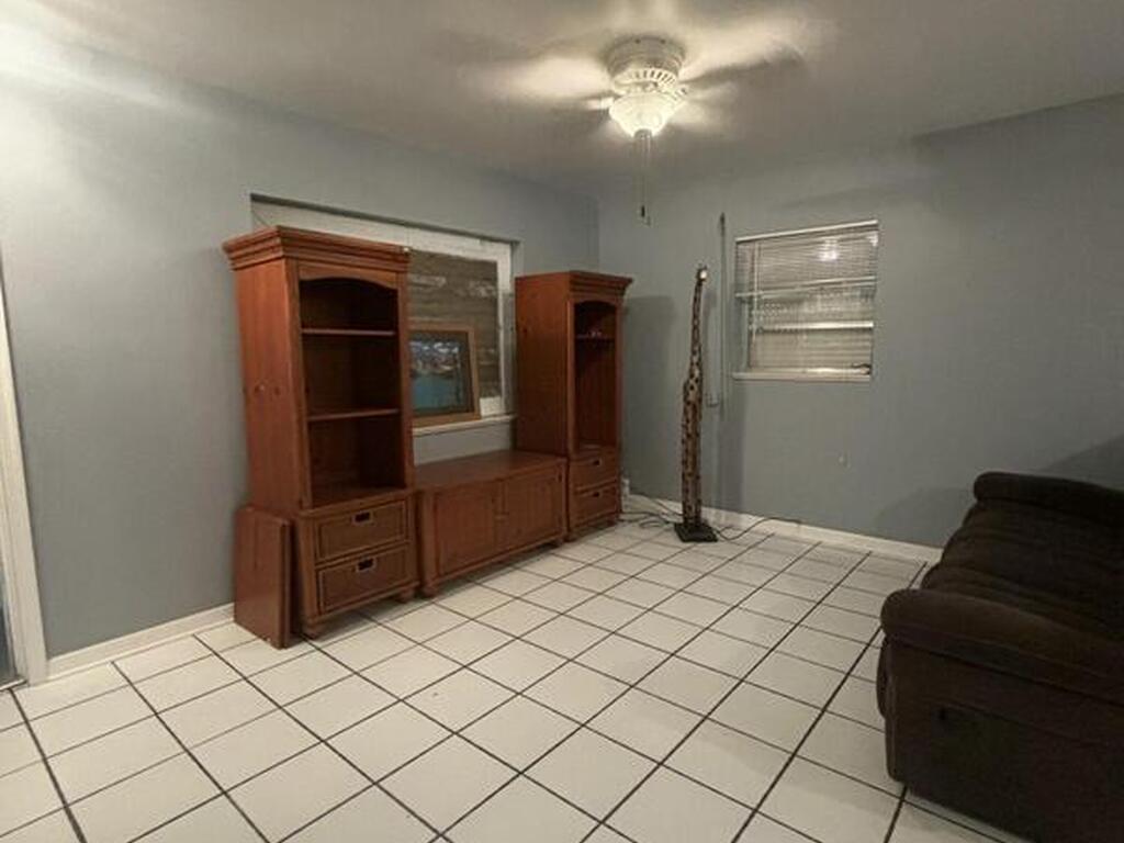 2660 Pine Street, Palm Bay, FL 32905