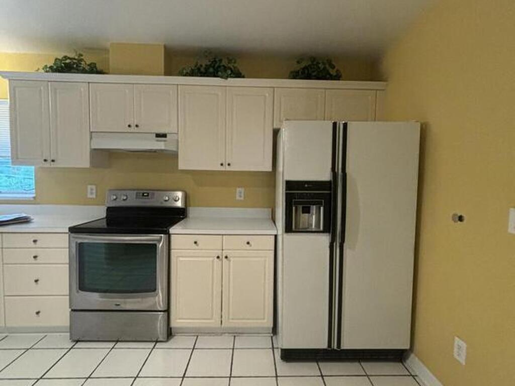 2660 Pine Street, Palm Bay, FL 32905